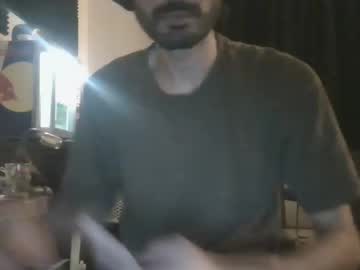 Fezzyqt Chaturbate stream image from May 27, 2025