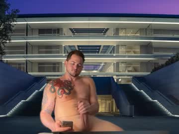 Maxthrust321 Chaturbate stream image from May 27, 2025