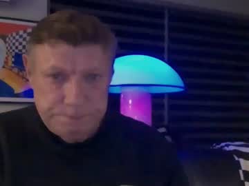 Yessex247 Chaturbate stream image from May 27, 2025