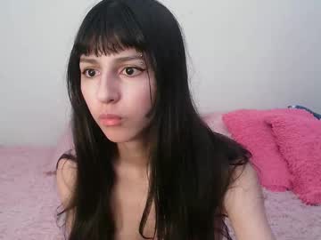 Paulainblue Chaturbate stream image from May 27, 2025