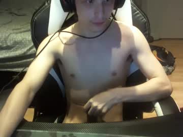 Willfro_ Chaturbate stream image from May 27, 2025