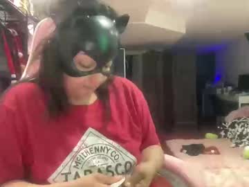 Hiddeninmyvalley Chaturbate stream image from May 27, 2025