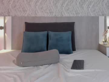 Krystal_Foxx Chaturbate stream image from May 27, 2025