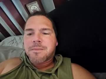 Lickitwell29 Chaturbate stream image from May 27, 2025