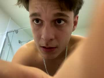 3manmelb Chaturbate stream image from May 27, 2025