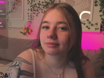 Alli_Asters Chaturbate stream image from May 27, 2025