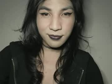 Angelofsiam Chaturbate stream image from May 27, 2025