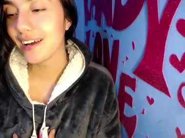 1kandylove Chaturbate stream image from May 27, 2025