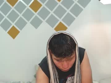 Dondanys Chaturbate stream image from May 27, 2025