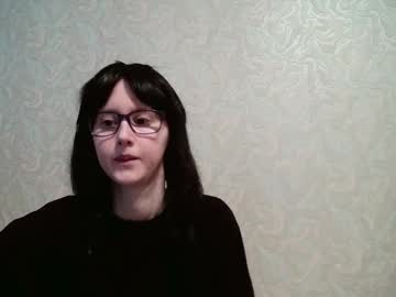 Jennyolset Chaturbate stream image from May 27, 2025