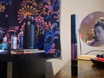 Goldendelicious577600 Chaturbate stream image from May 27, 2025