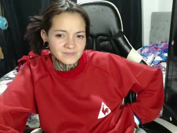 Han_Ya06 Chaturbate stream image from May 27, 2025