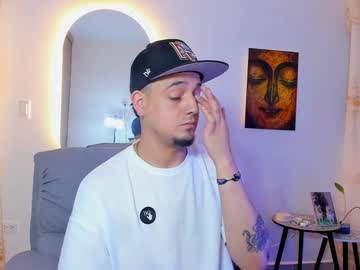 Kendel_Dimitri Chaturbate stream image from May 27, 2025