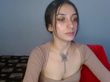 Lil_Lisaa Chaturbate stream image from May 27, 2025