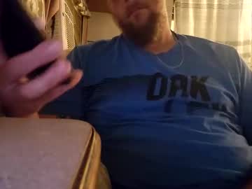 Wesleypipes11 Chaturbate stream image from May 27, 2025
