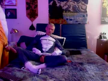 Goldxxxstar Chaturbate stream image from May 27, 2025
