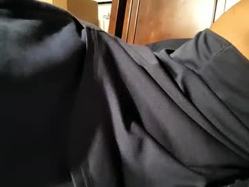 Brownsn4ck Chaturbate stream image from May 27, 2025