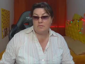 Elizabethwind Chaturbate stream image from May 27, 2025