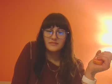 Riskyb123 Chaturbate stream image from May 27, 2025
