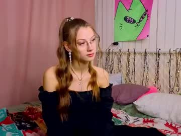 Petrabarkus Chaturbate stream image from May 27, 2025