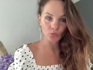 Silver_Miley Chaturbate stream image from May 27, 2025