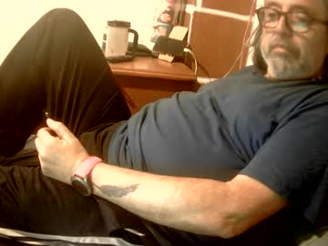 Kausername Chaturbate stream image from May 27, 2025