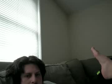 Johnjohn90909 Chaturbate stream image from May 27, 2025