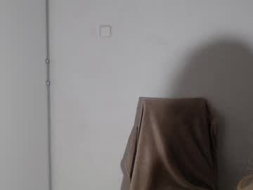 Sweat_Mia Chaturbate stream image from May 27, 2025