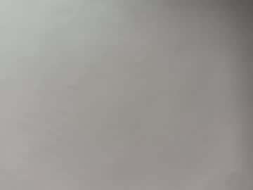 Vm93m Chaturbate stream image from May 27, 2025