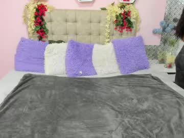 Zharick_Martinez Chaturbate stream image from May 27, 2025