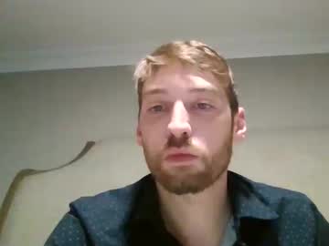 420sluttsnbutts Chaturbate stream image from May 27, 2025