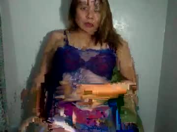 Chinita2219 Chaturbate stream image from May 27, 2025