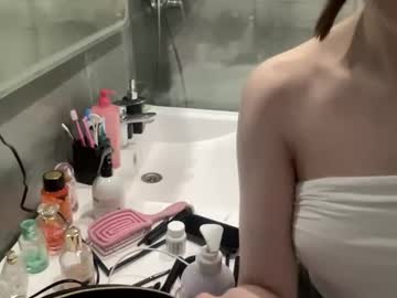 Angeldiaryforfan Chaturbate stream image from May 27, 2025