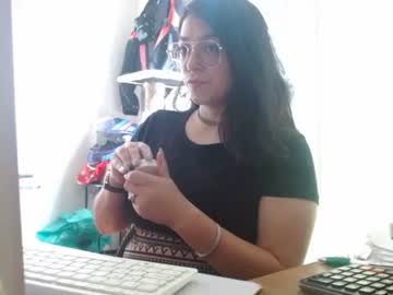 Sweetkatthe09 Chaturbate stream image from May 27, 2025