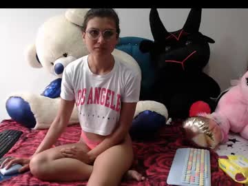 Samara429147 Chaturbate stream image from May 27, 2025