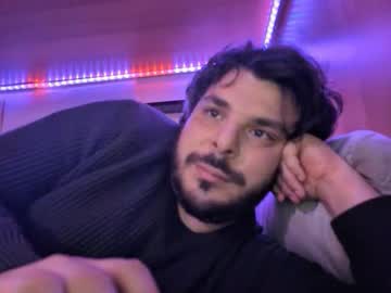 Onecrew1 Chaturbate stream image from May 27, 2025