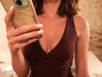 Lovely_Nat Chaturbate stream image from May 27, 2025