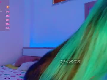 Bell_Art Chaturbate stream image from May 27, 2025