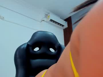 Chiqui_Milk1 Chaturbate stream image from May 27, 2025