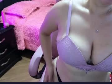 Scarletteowens Chaturbate stream image from May 27, 2025