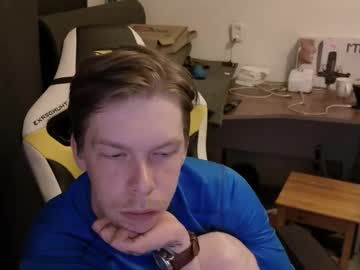 Fluffy_Boney Chaturbate stream image from May 27, 2025