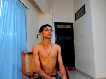 Charlieerusso Chaturbate stream image from May 27, 2025