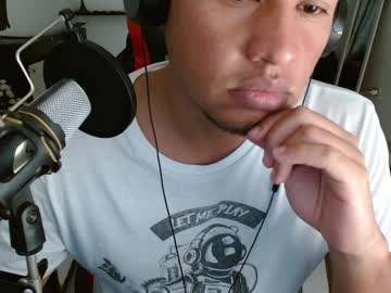 Angels_Show Chaturbate stream image from May 28, 2025