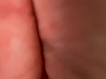 Collegecamfam Chaturbate stream image from May 28, 2025
