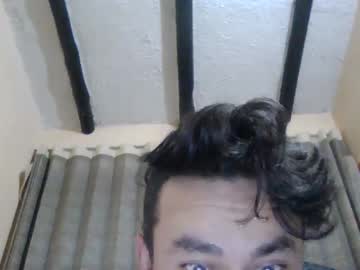 Kingalejito Chaturbate stream image from May 28, 2025