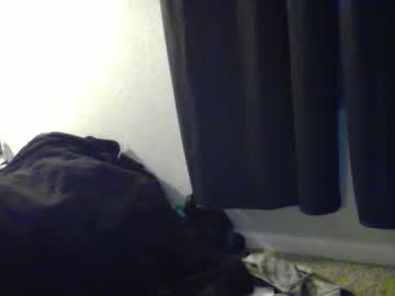 Redhotryley Chaturbate stream image from May 28, 2025