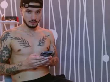 Santti_Torres Chaturbate stream image from May 28, 2025