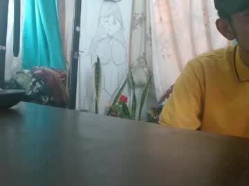 Yourskinnybooy Chaturbate stream image from May 28, 2025