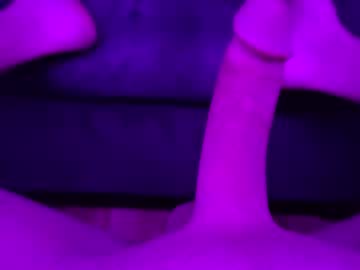 Jesseboyy Chaturbate stream image from May 28, 2025