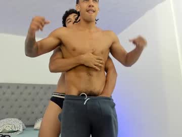 Phantom_W Chaturbate stream image from May 28, 2025